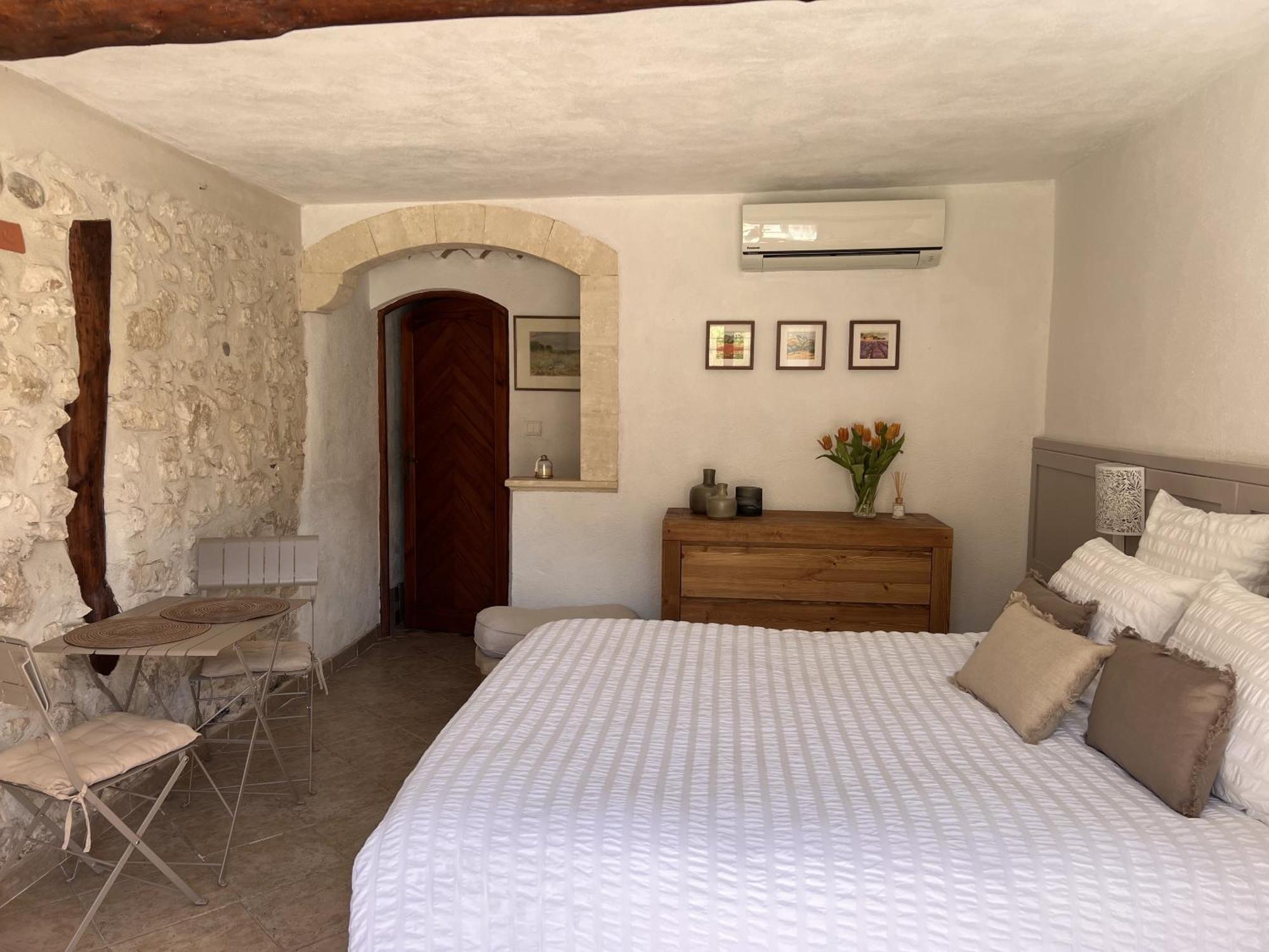 Mas D'Auseu Bed and Breakfast Cavaillon Kamer foto